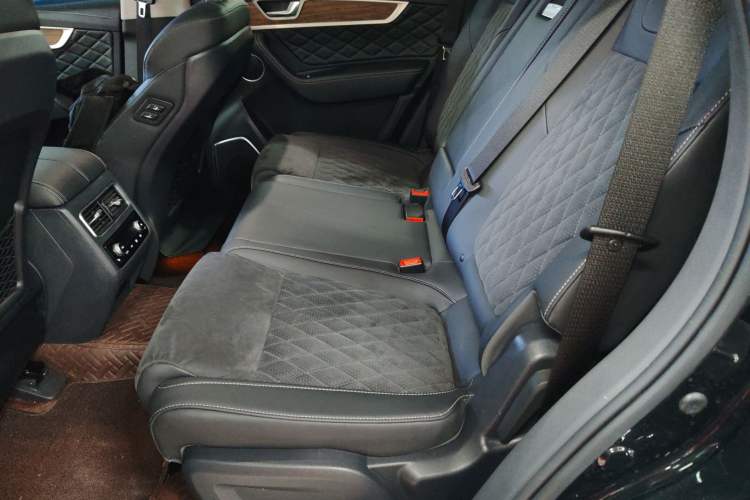 Used Hongqi HS7 2022 3.0T Automatic All-Wheel Drive ZhiLian Flagship Edition Five Seats Left Rear Seat