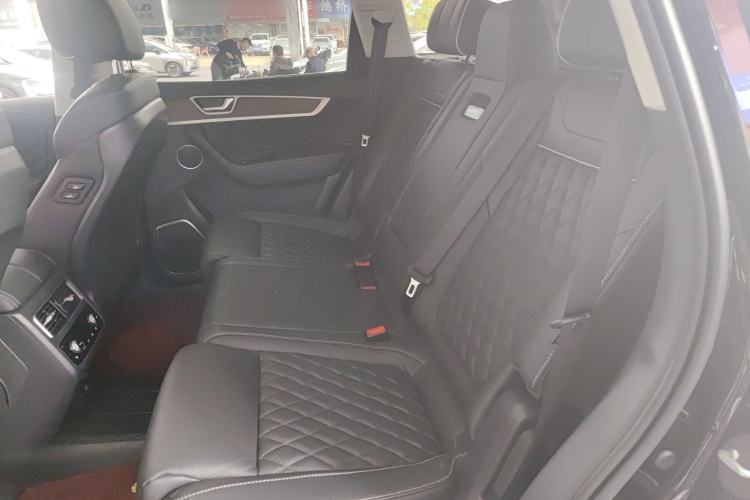 Used Hongqi HS7 2022 3.0T Automatic All-Wheel Drive ZhiLian QiChang Edition 5 Seats Left Rear Seat