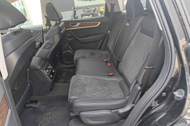 Used Hongqi HS7 2022 3.0T Automatic All-Wheel Drive ZhiLian Flagship Edition Five Seats Left Rear Seat