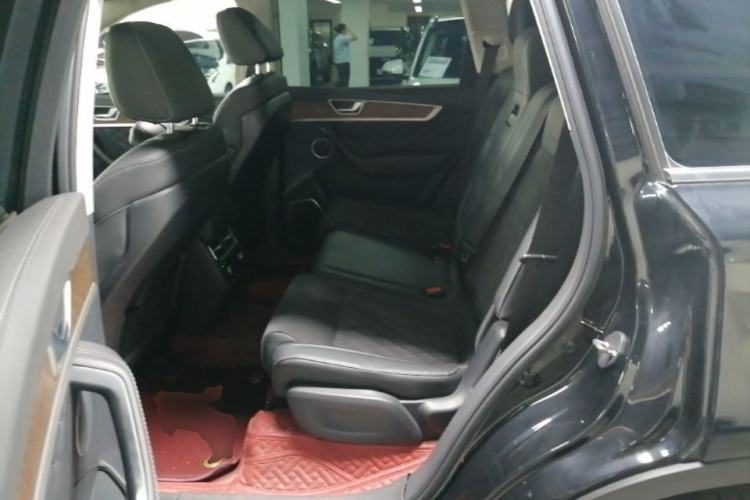 Used Hongqi HS7 2022 2.0T DCT Two-Wheel Drive Smart Connect Flagship Edition Five Seats Left Rear Seat