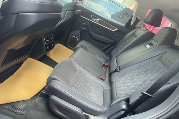 Used Hongqi HS7 2022 3.0T Automatic All-Wheel Drive ZhiLian Flagship Edition Five Seats Left Rear Seat