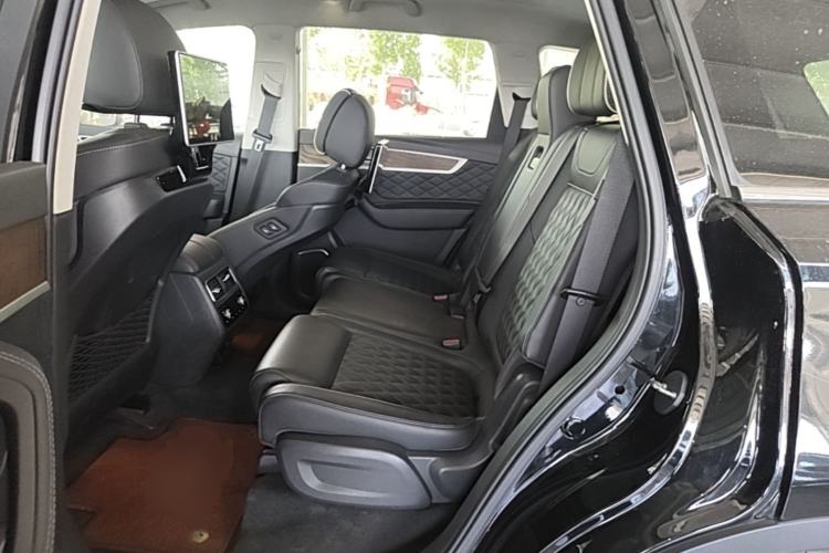 Used Hongqi HS7 2022 3.0T Automatic All-Wheel Drive Smart Connect Flagship Edition 7 Seats Left Rear Seat