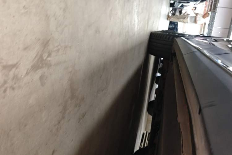 Used Hongqi HS7 2022 2.0T DCT Two-Wheel Drive Smart Connect Flagship Edition Seven Seats Left Side Sill