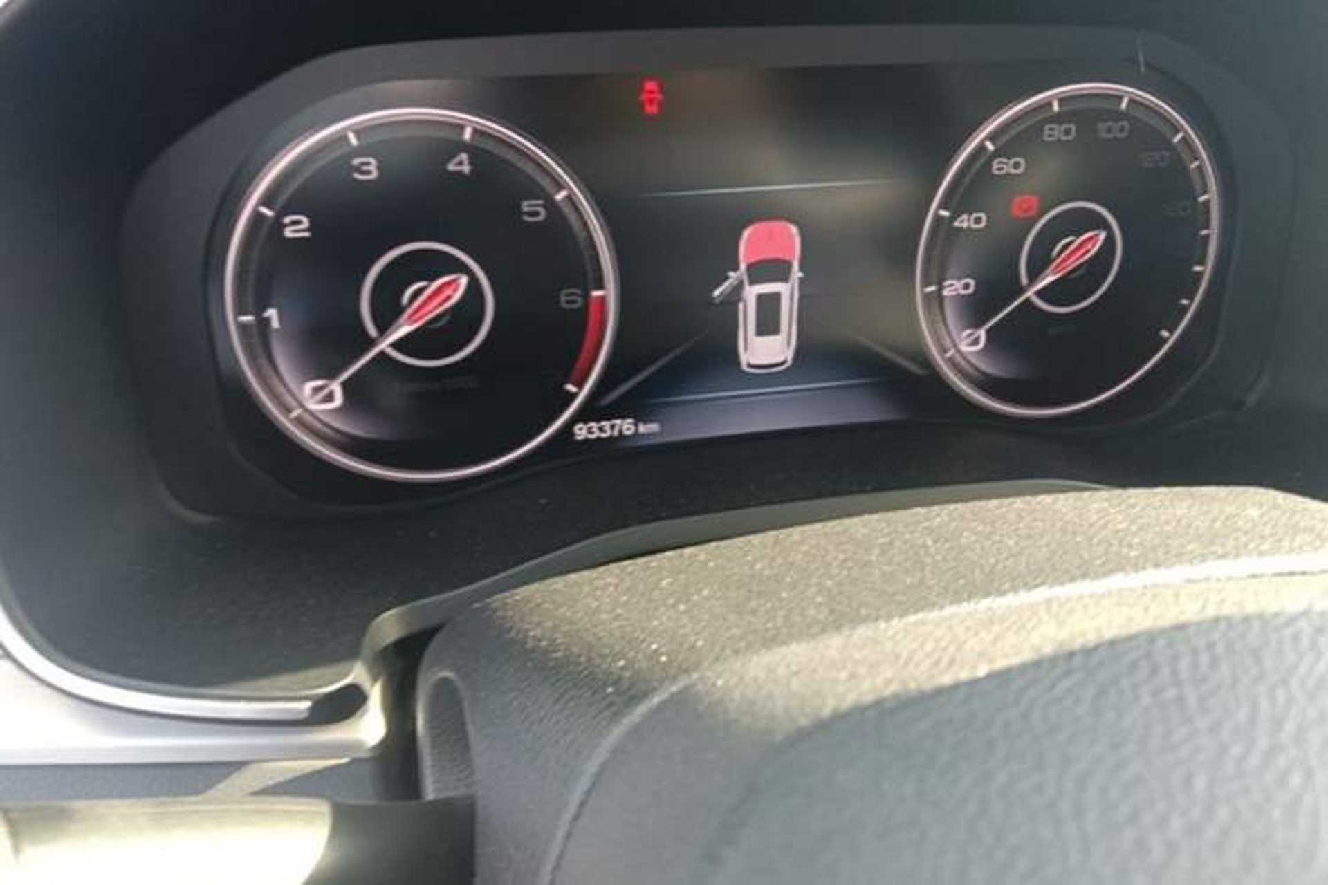 Used Hongqi HS7 2022 3.0T Automatic All-Wheel Drive ZhiLian Flagship Edition Five Seats Odometer Close Up
