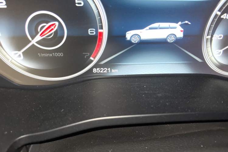 Used Hongqi HS7 2022 3.0T Automatic All-Wheel Drive ZhiLian Flagship Edition Five Seats Odometer Close Up