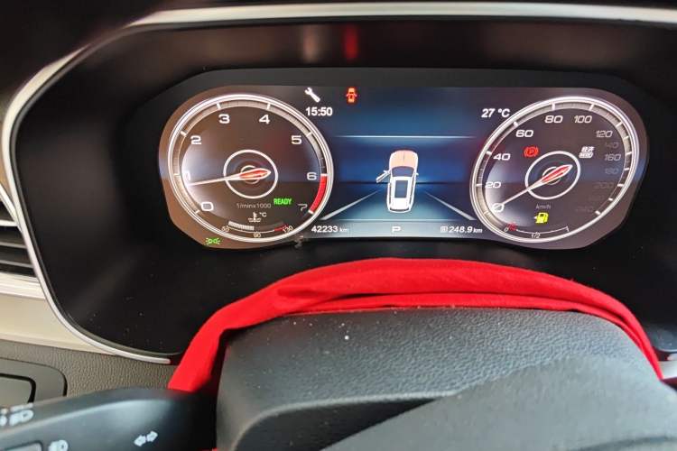 Used Hongqi HS7 2022 2.0T DCT Two-Wheel Drive Smart Connect Flagship Edition Seven Seats Odometer Close Up