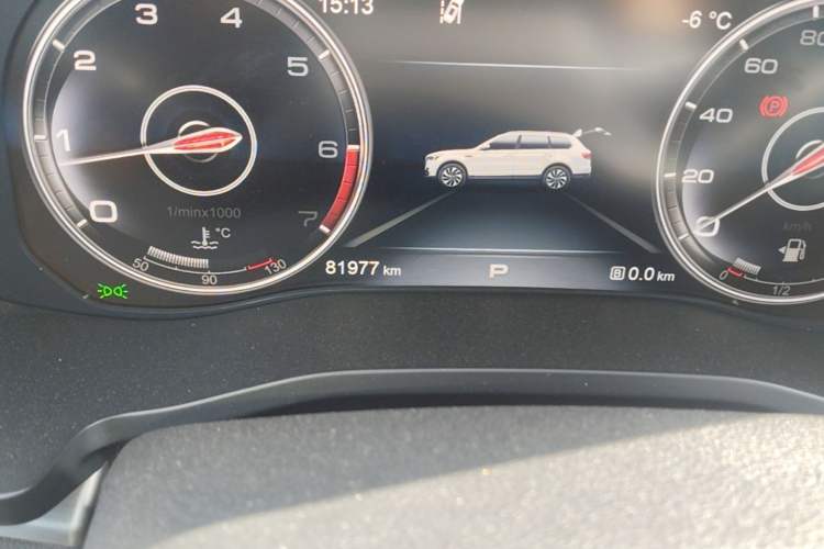 Used Hongqi HS7 2022 3.0T Automatic All-Wheel Drive ZhiLian Flagship Edition Five Seats Odometer Close Up