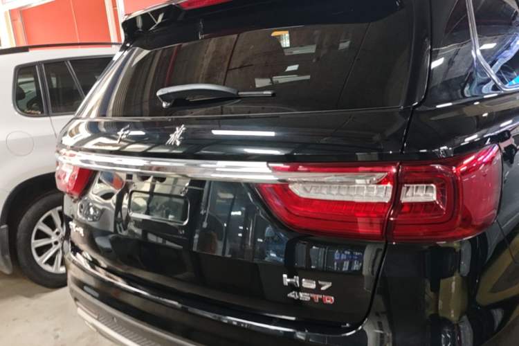 Used Hongqi HS7 2022 2.0T DCT Two-Wheel Drive Smart Connect Flagship Edition Seven Seats Rear