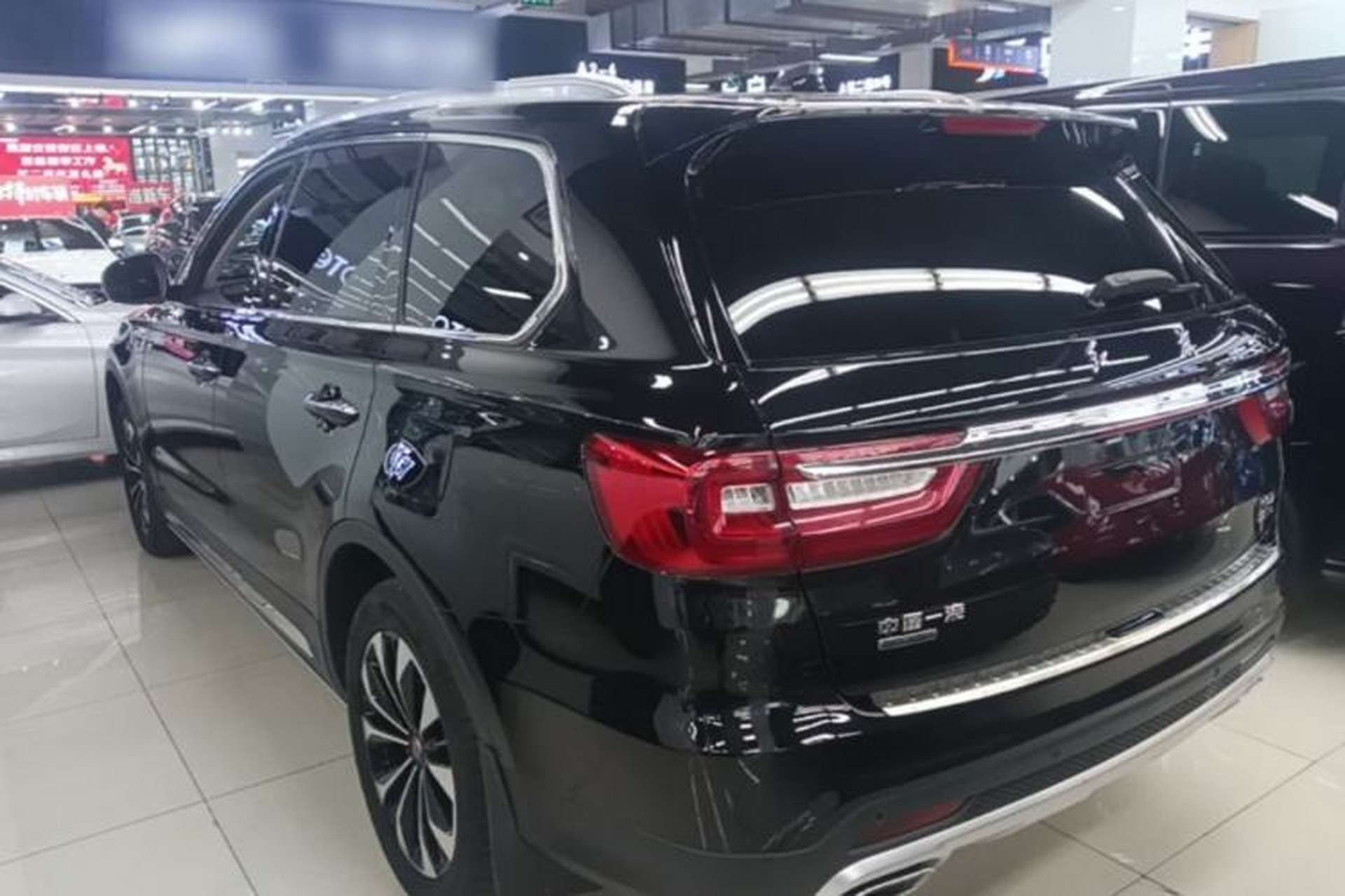 Used Hongqi HS7 2022 3.0T Automatic All-Wheel Drive Smart Connect Flagship Edition 7 Seats Rear Left 45 Deg