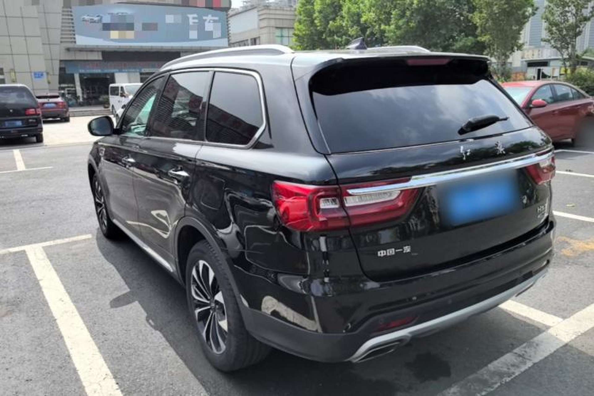 Used Hongqi HS7 2022 2.0T DCT Two-Wheel Drive Smart Connect Flagship Edition Five Seats Rear Left 45 Deg
