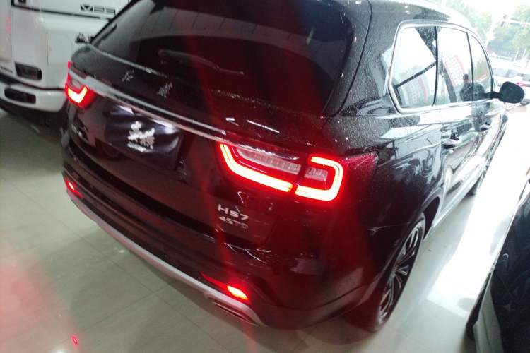 Used Hongqi HS7 2022 2.0T DCT Two-Wheel Drive Smart Connect Flagship Edition Seven Seats Rear Right 45 Deg