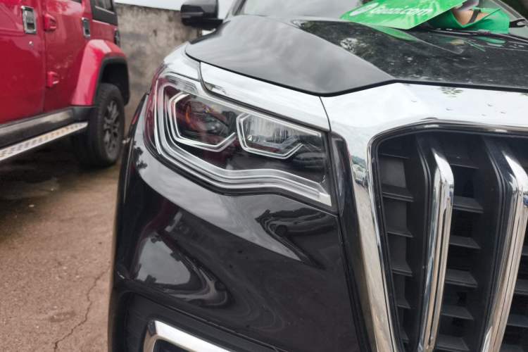 Used Hongqi HS7 2022 3.0T Automatic All-Wheel Drive ZhiLian Flagship Edition Five Seats Right Front Headlight