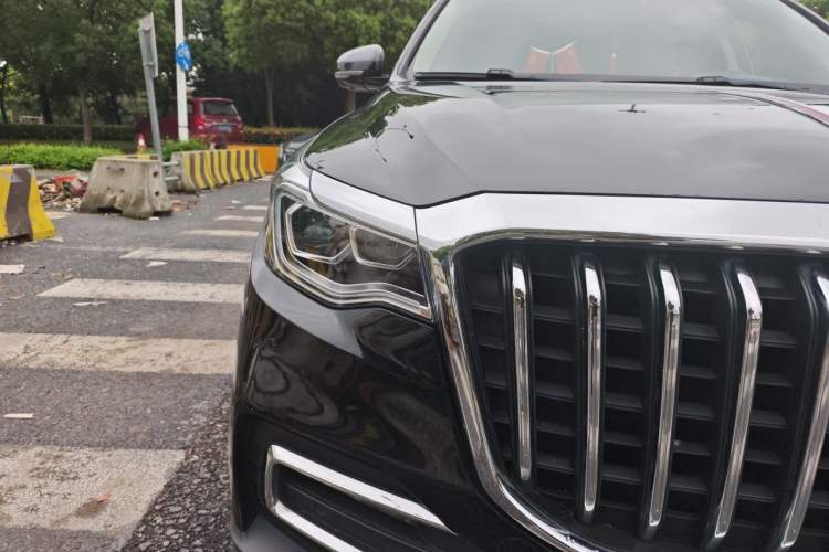 Used Hongqi HS7 2022 2.0T DCT Two-Wheel Drive Smart Connect Flagship Edition Five Seats Right Front Headlight