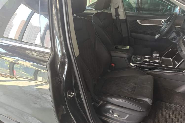 Used Hongqi HS7 2022 3.0T Automatic All-Wheel Drive ZhiLian Flagship Edition Five Seats Right Front Seat