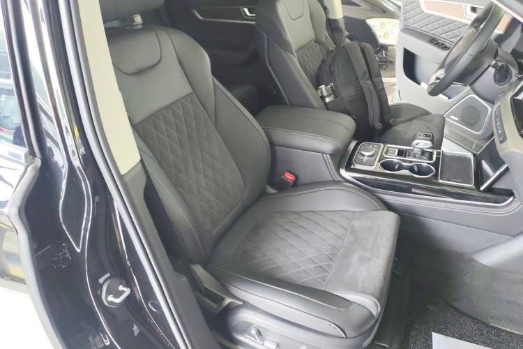Used Hongqi HS7 2022 2.0T DCT Two-Wheel Drive Smart Connect Flagship Edition Seven Seats Right Front Seat