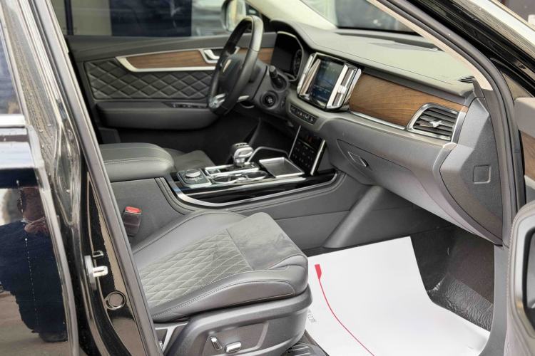Used Hongqi HS7 2022 3.0T Automatic All-Wheel Drive ZhiLian Flagship Edition Five Seats Right Front Seat