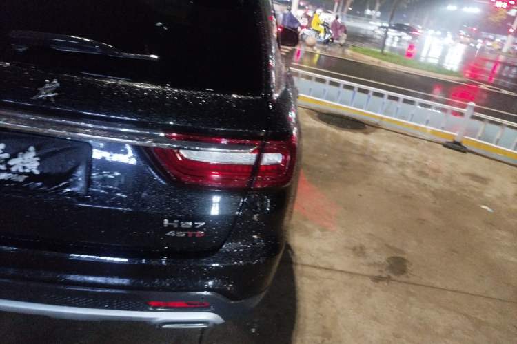 Used Hongqi HS7 2022 2.0T DCT Two-Wheel Drive Smart Connect Flagship Edition Seven Seats Right Rear Taillight