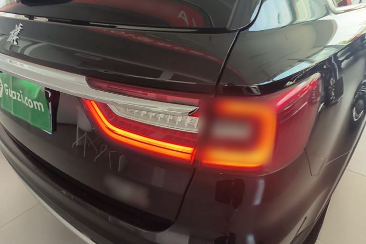 Used Hongqi HS7 2022 2.0T DCT Two-Wheel Drive Smart Connect Flagship Edition Seven Seats Right Rear Taillight
