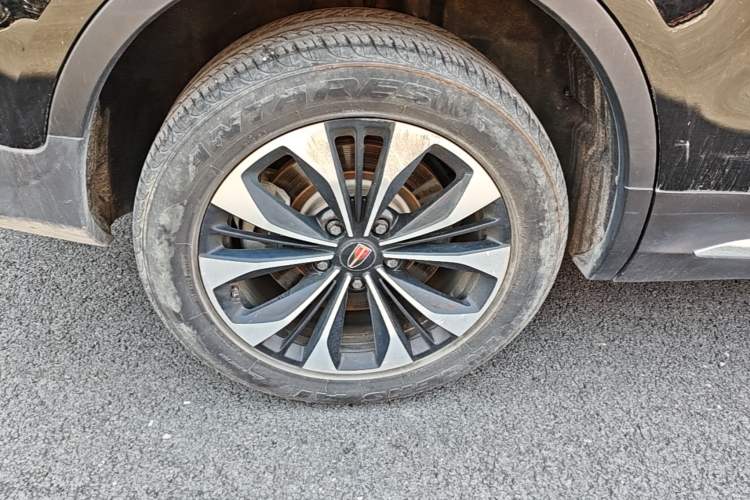 Used Hongqi HS7 2022 3.0T Automatic All-Wheel Drive ZhiLian Flagship Edition Five Seats Right Rear Wheel Hub