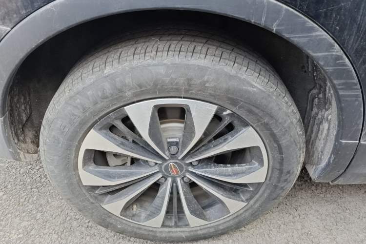 Used Hongqi HS7 2022 3.0T Automatic All-Wheel Drive ZhiLian Flagship Edition Five Seats Right Rear Wheel Hub