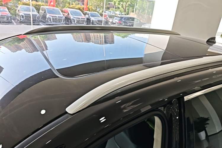 Used Hongqi HS7 2022 3.0T Automatic All-Wheel Drive ZhiLian Flagship Edition Five Seats Roof