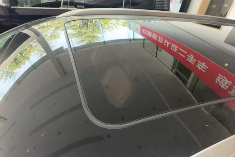 Used Hongqi HS7 2022 2.0T DCT Two-Wheel Drive Smart Connect Flagship Edition Seven Seats Roof