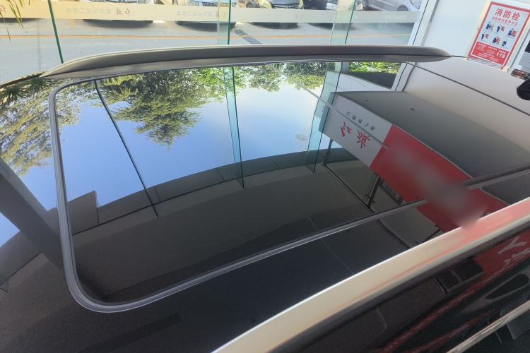 Used Hongqi HS7 2022 2.0T DCT Two-Wheel Drive Smart Connect Flagship Edition Five Seats Roof