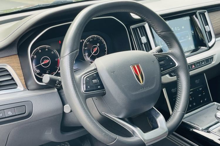 Used Hongqi HS7 2022 3.0T Automatic All-Wheel Drive ZhiLian Flagship Edition Five Seats Steering Wheel