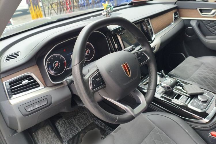 Used Hongqi HS7 2022 2.0T DCT Two-Wheel Drive Smart Connect Flagship Edition Seven Seats Steering Wheel