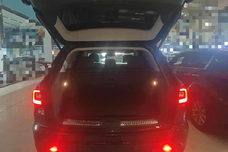 Used Hongqi HS7 2022 2.0T DCT Two-Wheel Drive Smart Connect Flagship Edition Five Seats Trunk