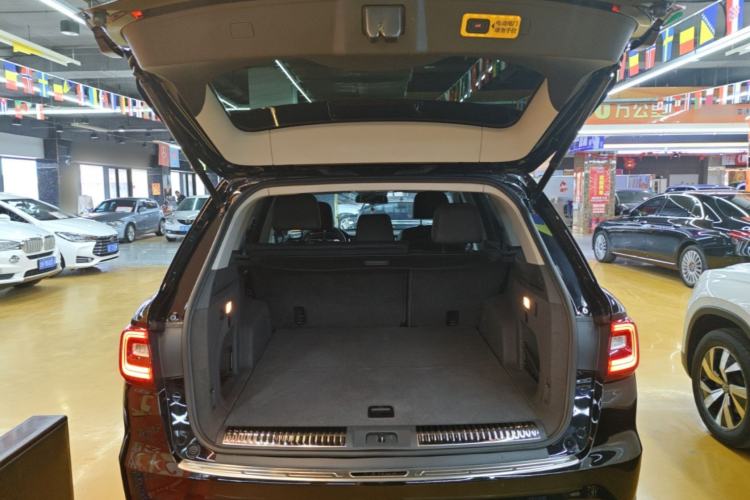 Used Hongqi HS7 2022 2.0T DCT Two-Wheel Drive Smart Connect Flagship Edition Five Seats Trunk