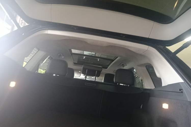 Used Hongqi HS7 2022 3.0T Automatic All-Wheel Drive ZhiLian Flagship Edition Five Seats Trunk