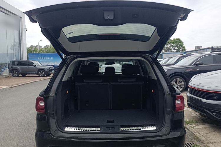 Used Hongqi HS7 2022 3.0T Automatic All-Wheel Drive Smart Connect Flagship Edition 7 Seats Trunk