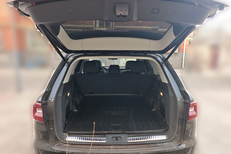Used Hongqi HS7 2022 3.0T Automatic All-Wheel Drive Smart Connect Flagship Edition 7 Seats Trunk