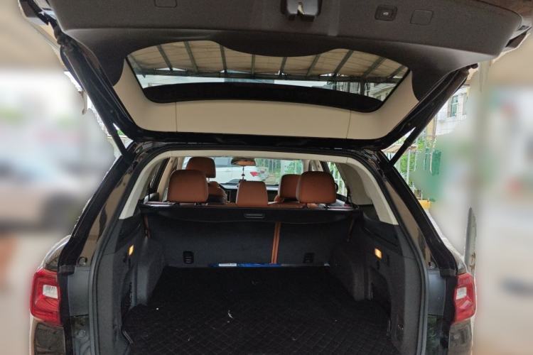 Used Hongqi HS7 2022 2.0T DCT Two-Wheel Drive Smart Connect Flagship Edition Five Seats Trunk
