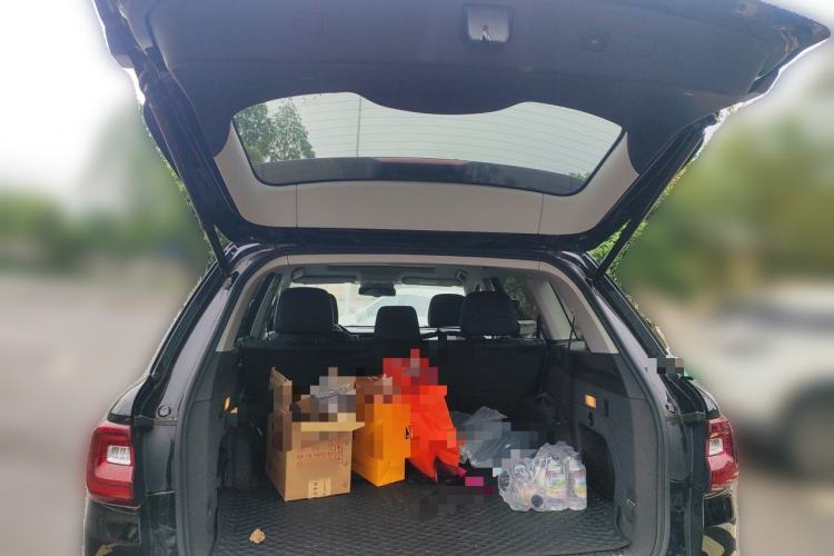 Used Hongqi HS7 2022 2.0T DCT Two-Wheel Drive Smart Connect Flagship Edition Seven Seats Trunk