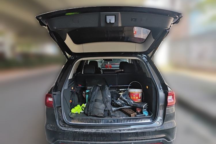 Used Hongqi HS7 2022 2.0T DCT Two-Wheel Drive Smart Connect Flagship Edition Seven Seats Trunk