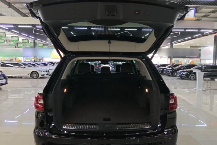 Used Hongqi HS7 2022 2.0T DCT Two-Wheel Drive Smart Connect Flagship Edition Five Seats Trunk