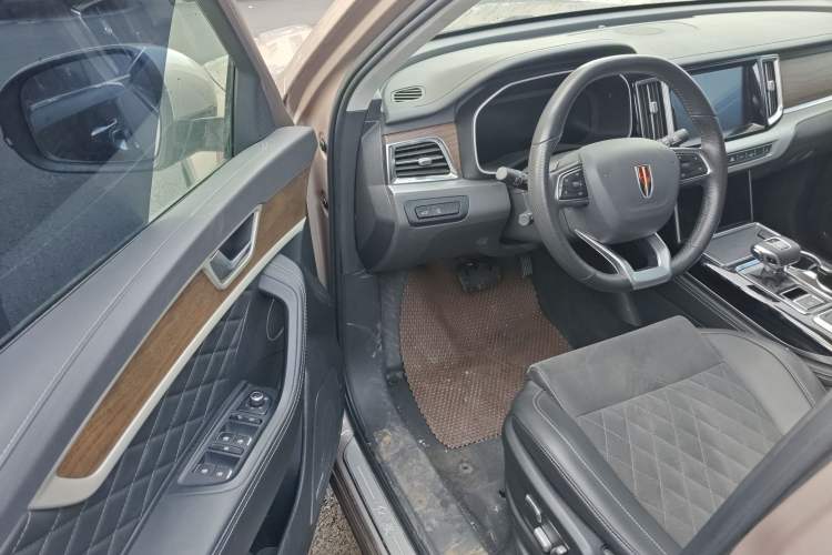 Used Hongqi HS7 2022 3.0T Automatic All-Wheel Drive ZhiLian Flagship Edition Five Seats Interior 3