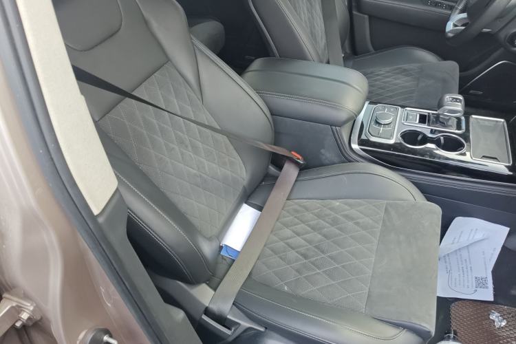 Used Hongqi HS7 2022 3.0T Automatic All-Wheel Drive ZhiLian Flagship Edition Five Seats Right Front Seat