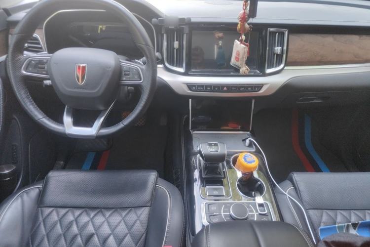 Used Hongqi HS7 2022 3.0T Automatic All-Wheel Drive Smart Connect Flagship Edition 7 Seats Center Console
