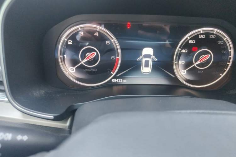 Used Hongqi HS7 2022 3.0T Automatic All-Wheel Drive Smart Connect Flagship Edition 7 Seats Odometer Close Up