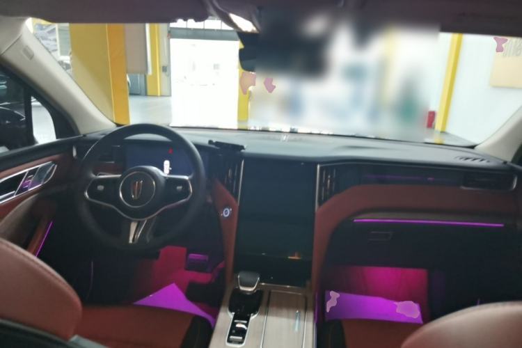 Used Hongqi HS7 2023 2.0T Automatic All-Wheel Drive Flagship Edition Six Seats Center Console