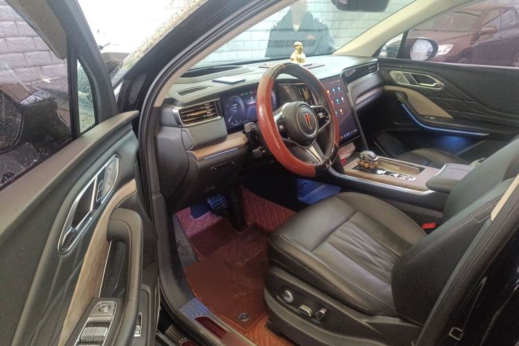 Used Hongqi HS7 2023 2.0T Automatic All-Wheel Drive Flagship Edition 7 Seats Driver Seat