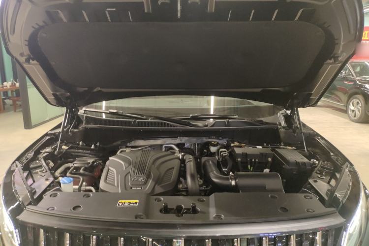 Used Hongqi HS7 2023 2.0T Automatic All-Wheel Drive Flagship Edition Six Seats Engine Bay