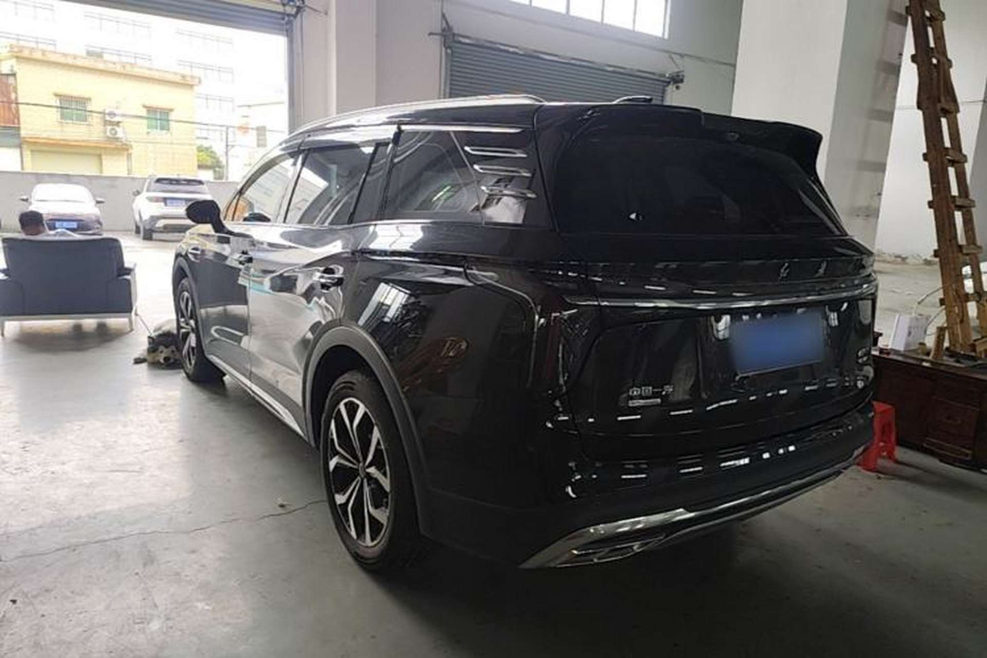 Used Hongqi HS7 2023 2.0T Automatic All-Wheel Drive Flagship Edition Six Seats Exterior 2