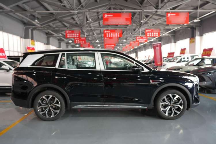 Used Hongqi HS7 2023 2.0T Automatic All-Wheel Drive Flagship Edition Six Seats Exterior 4