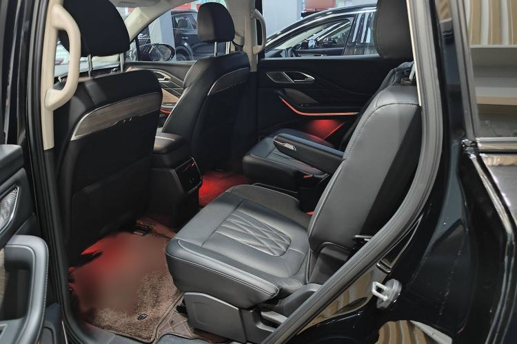 Used Hongqi HS7 2023 2.0T Automatic All-Wheel Drive Flagship Edition Six Seats Interior 5