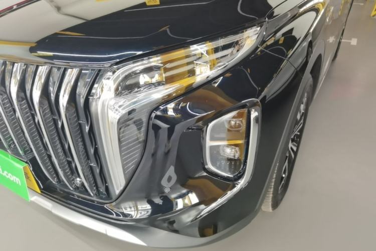Used Hongqi HS7 2023 2.0T Automatic All-Wheel Drive Flagship Edition Six Seats Left Front Headlight
