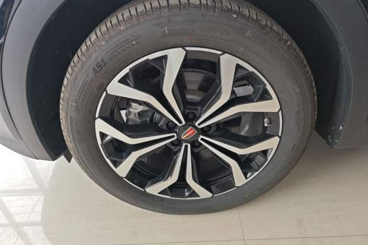 Used Hongqi HS7 2023 2.0T Automatic All-Wheel Drive Flagship Edition Six Seats Left Front Wheel Hub